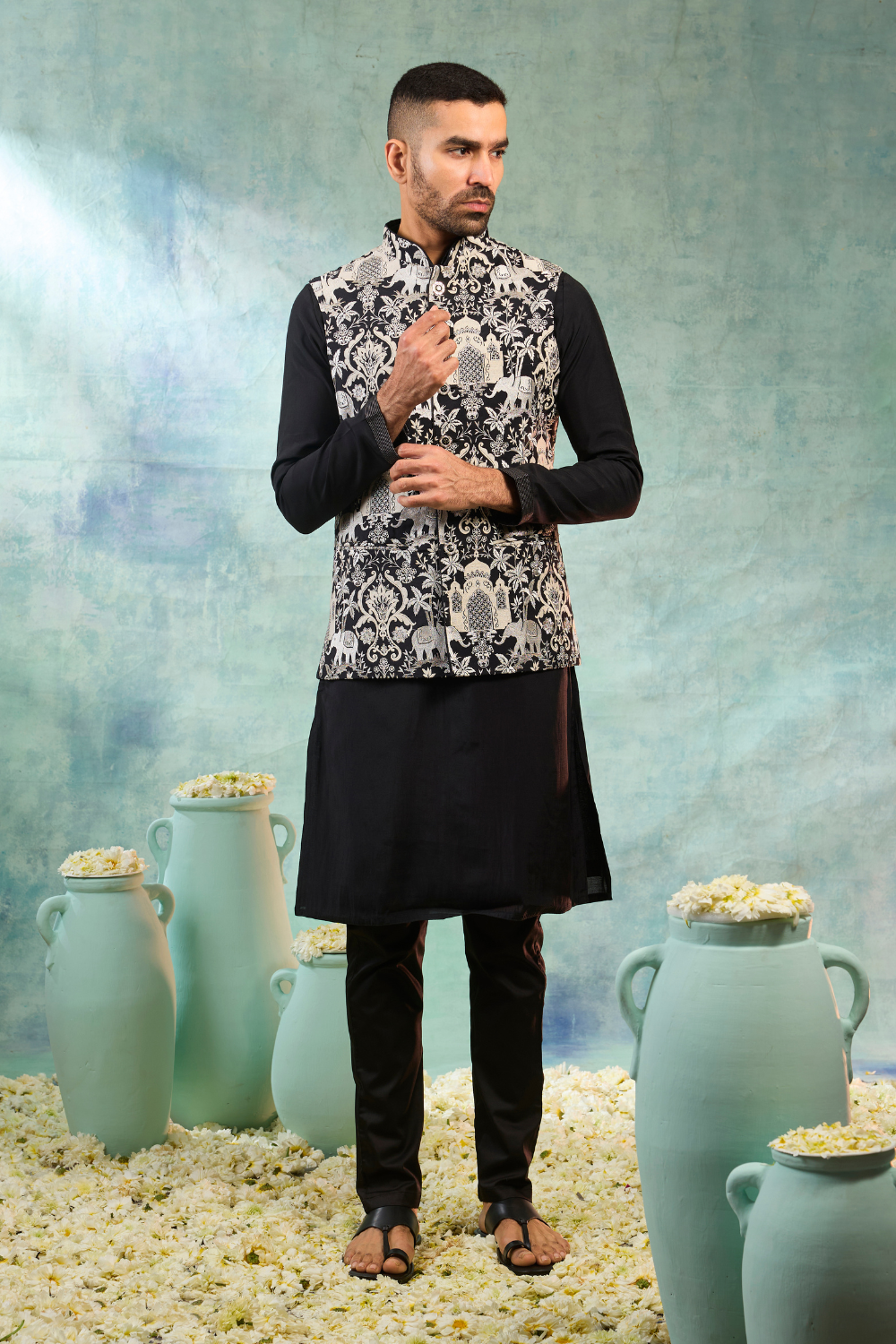 Black Silk Kurta Set With White Thread And Animal Work