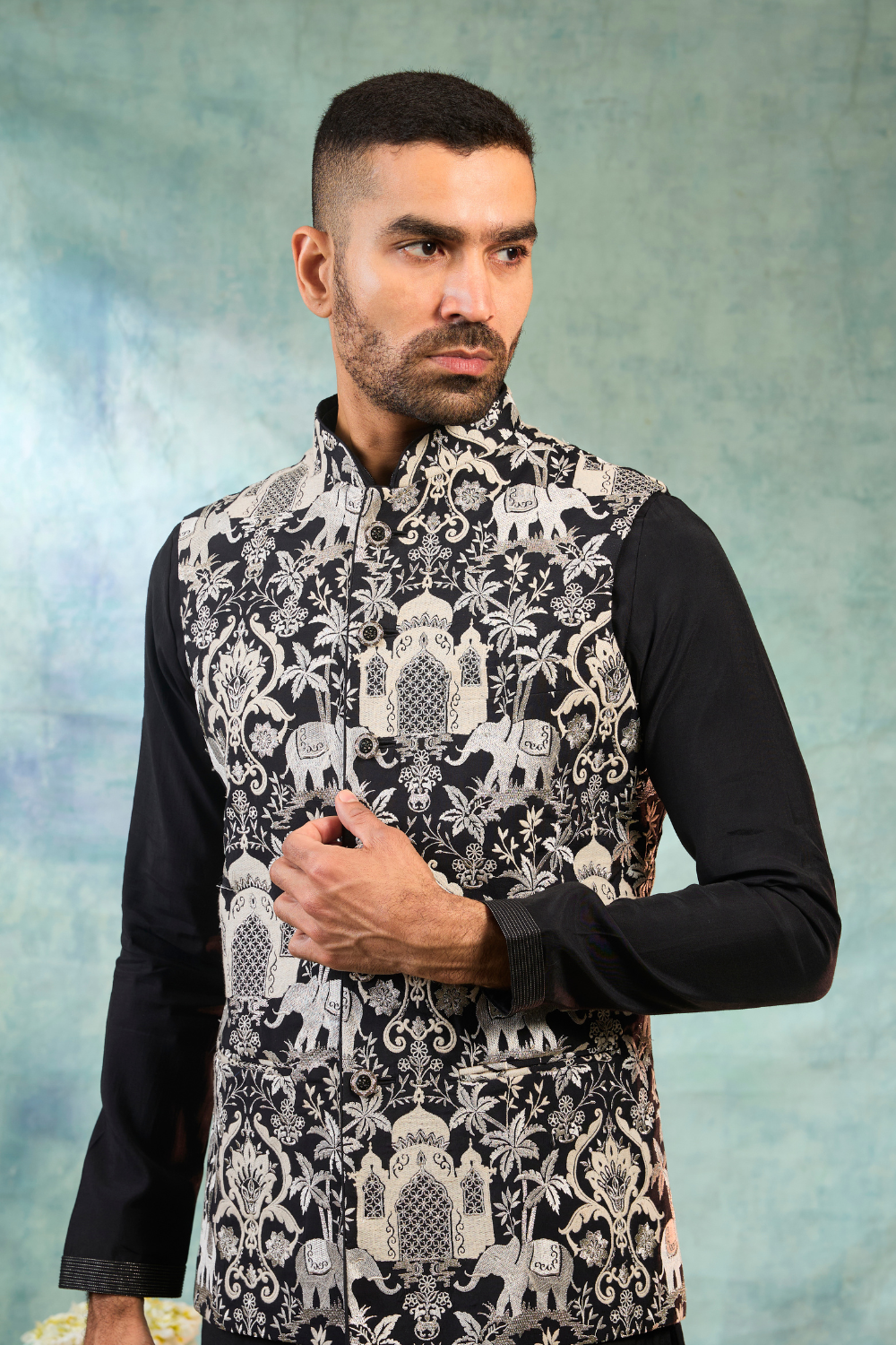 Black Silk Kurta Set With White Thread And Animal Work