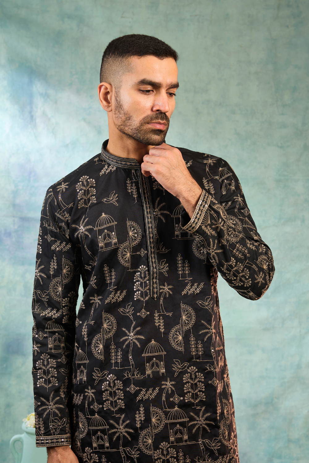 Black Silk Kurta Set With Golden Thread Work