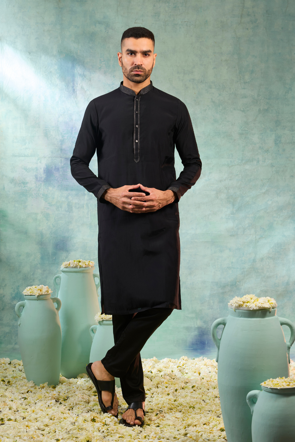 Black Silk Kurta Set With White Thread And Animal Work