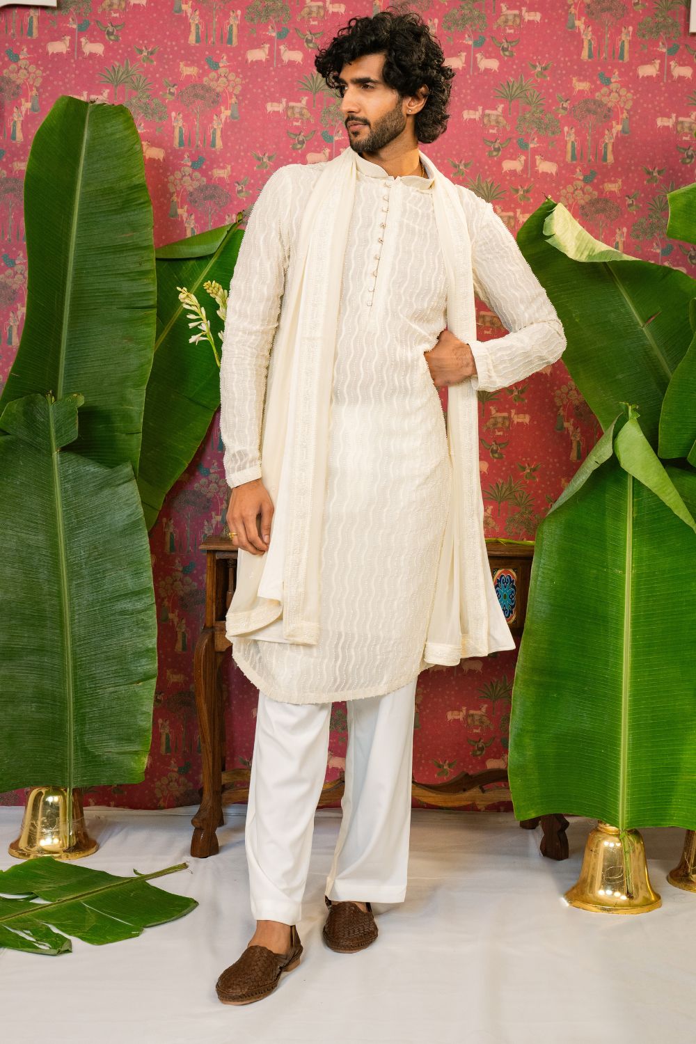 Georgette Kurta Set With Embroidery Work And Parallel Pants