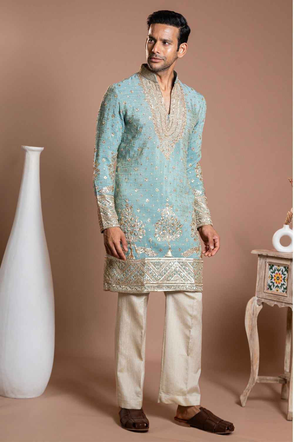 Powder Blue Crepe Silk Kurta Set With Resham Embroidery