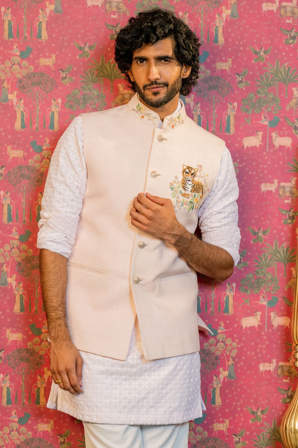 Light Peach Silk Koti Set With Zardosi And Resham Embroidery
