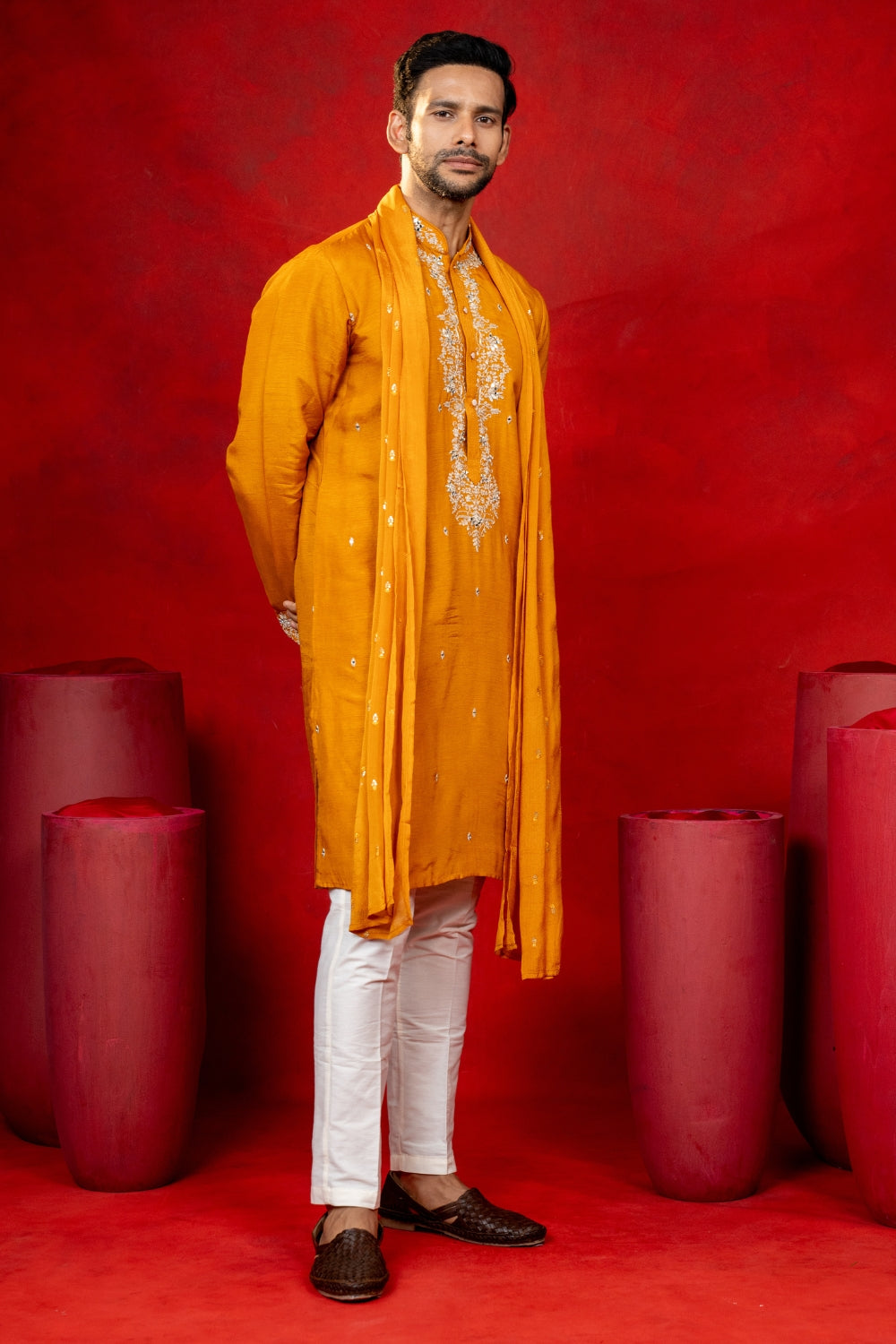 Silk Kurta Set With Mirror And Thread Work