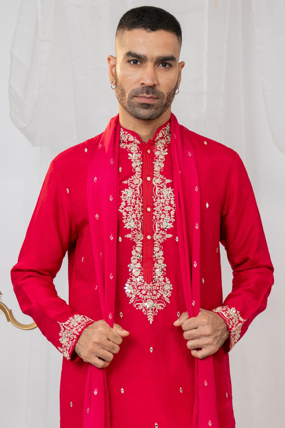 Silk Kurta Set With Mirror And Thread Work