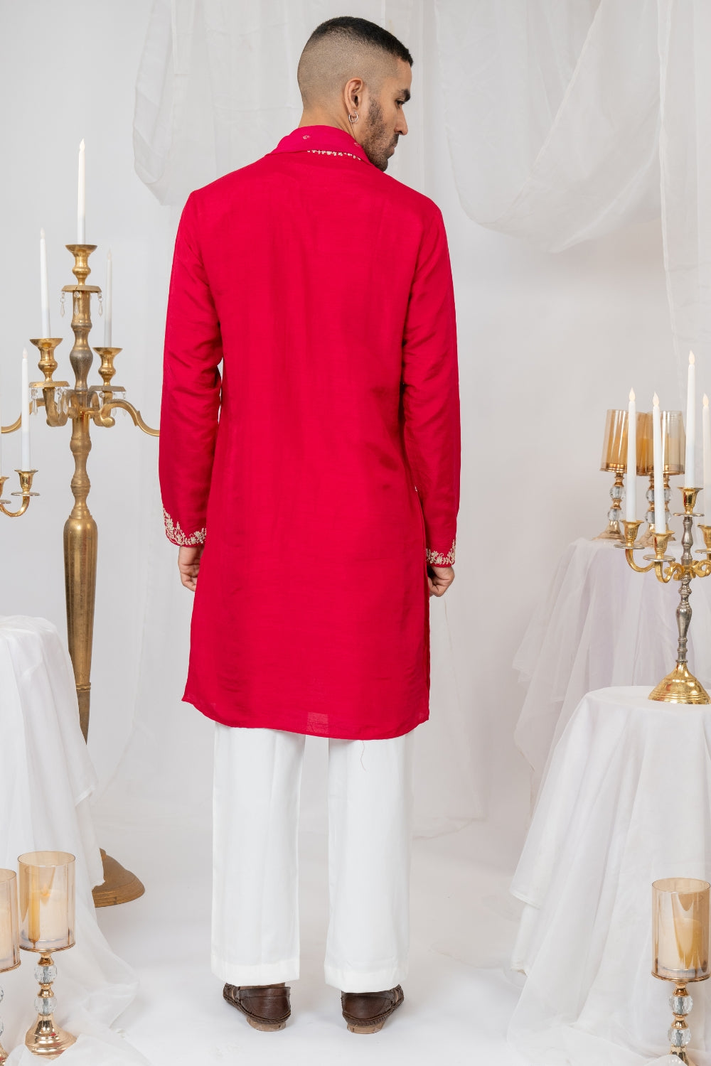 Silk Kurta Set With Mirror And Thread Work