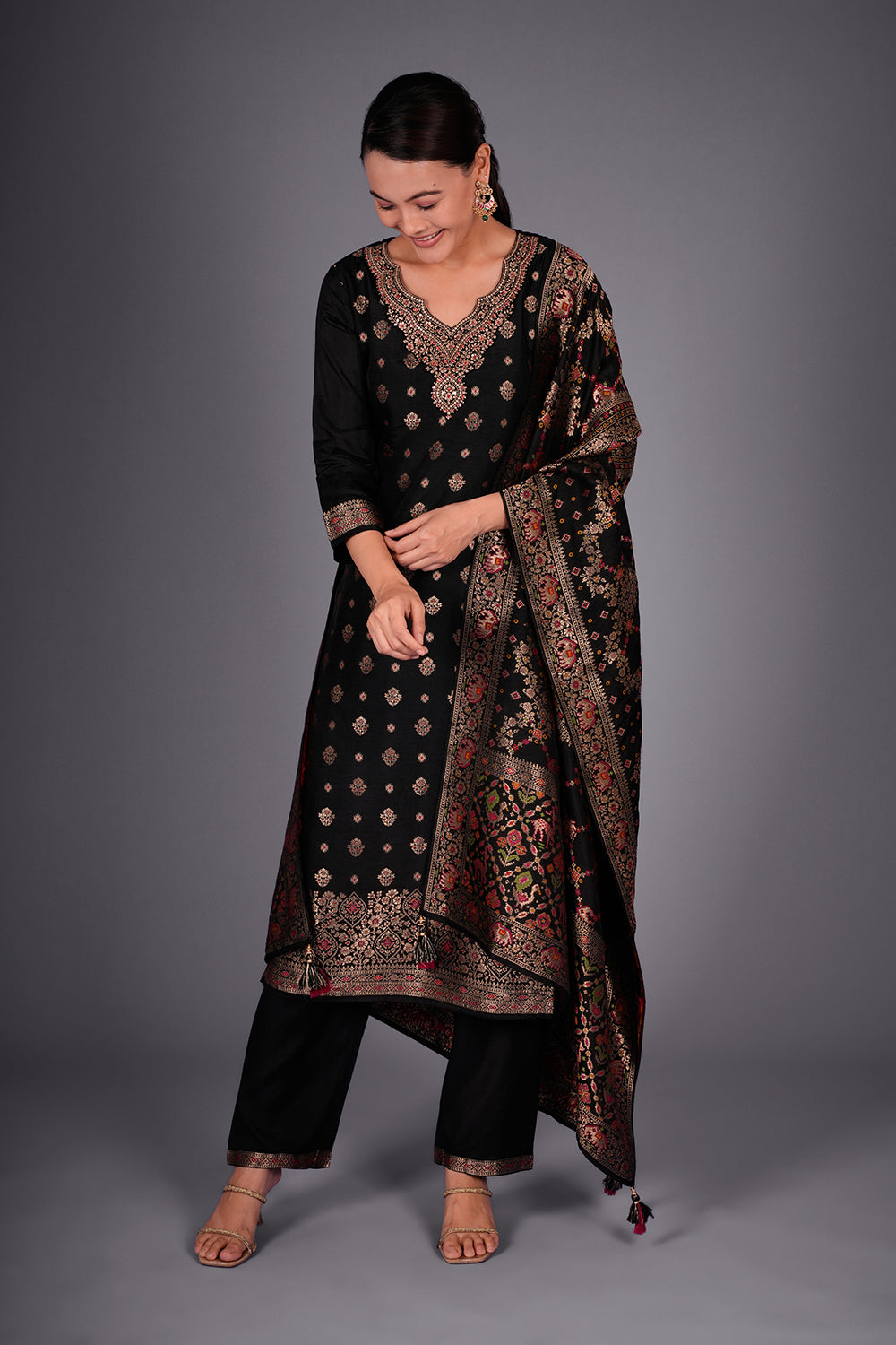 Black Banarasi Kurta Set with Buti Embroidery