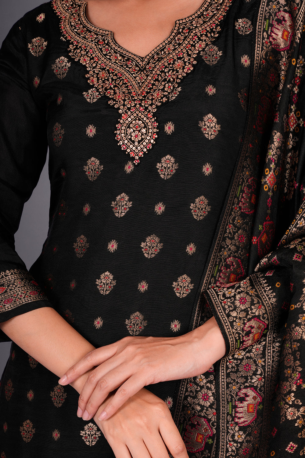 Black Banarasi Kurta Set with Buti Embroidery