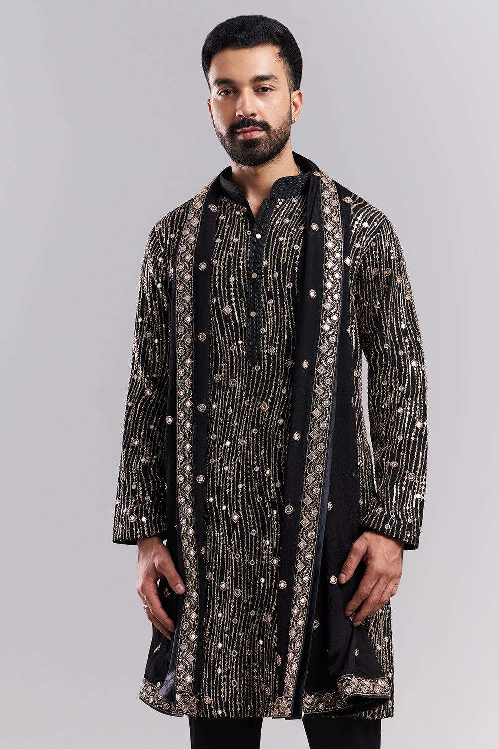 Black Chiffon Men's Kurta Set With Cascading Embellishments
