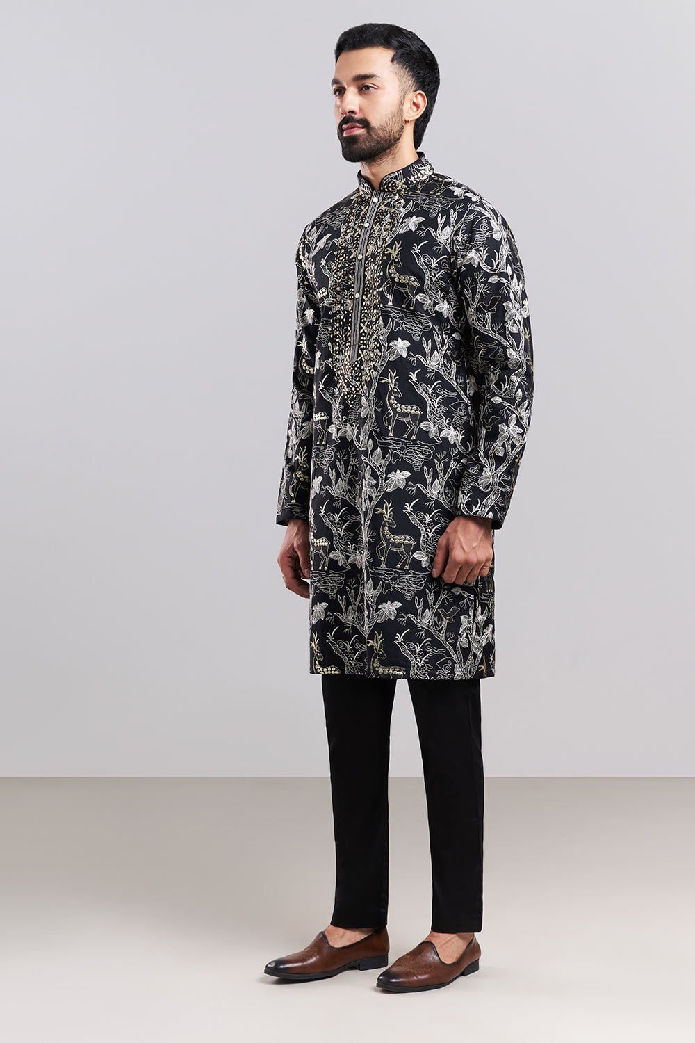 Black Cotton Men's Kurta Set with Nature-Inspired Motifs
