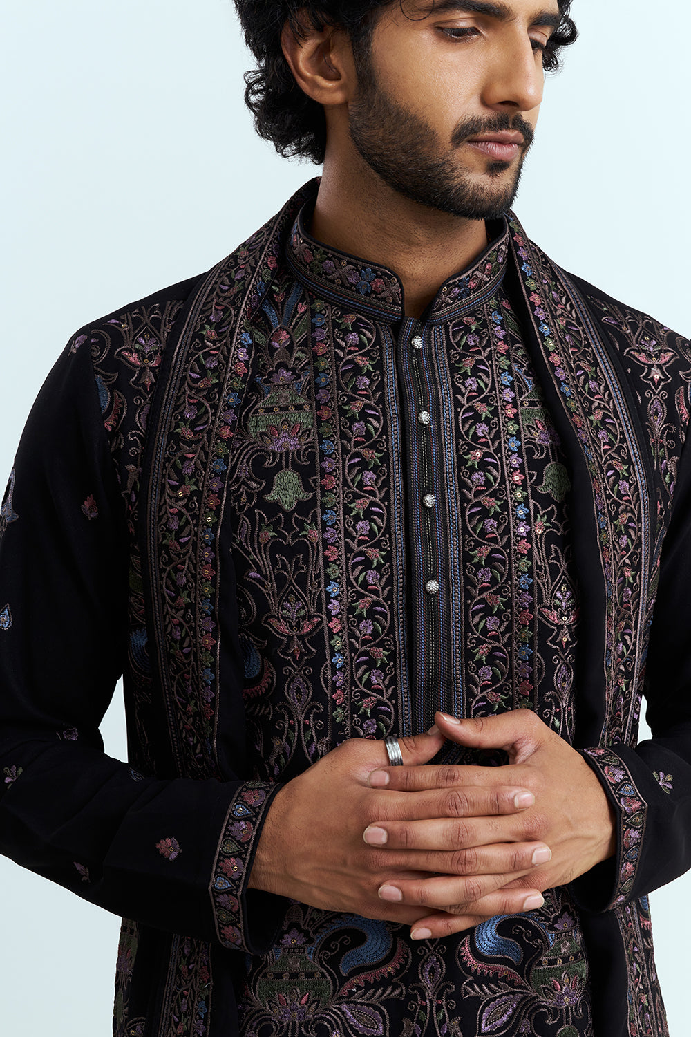 Black Embroidered Men's Kurta Set