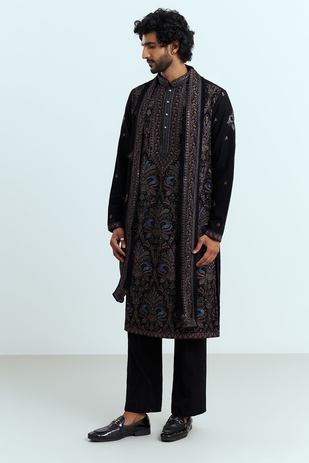 Black Embroidered Men's Kurta Set