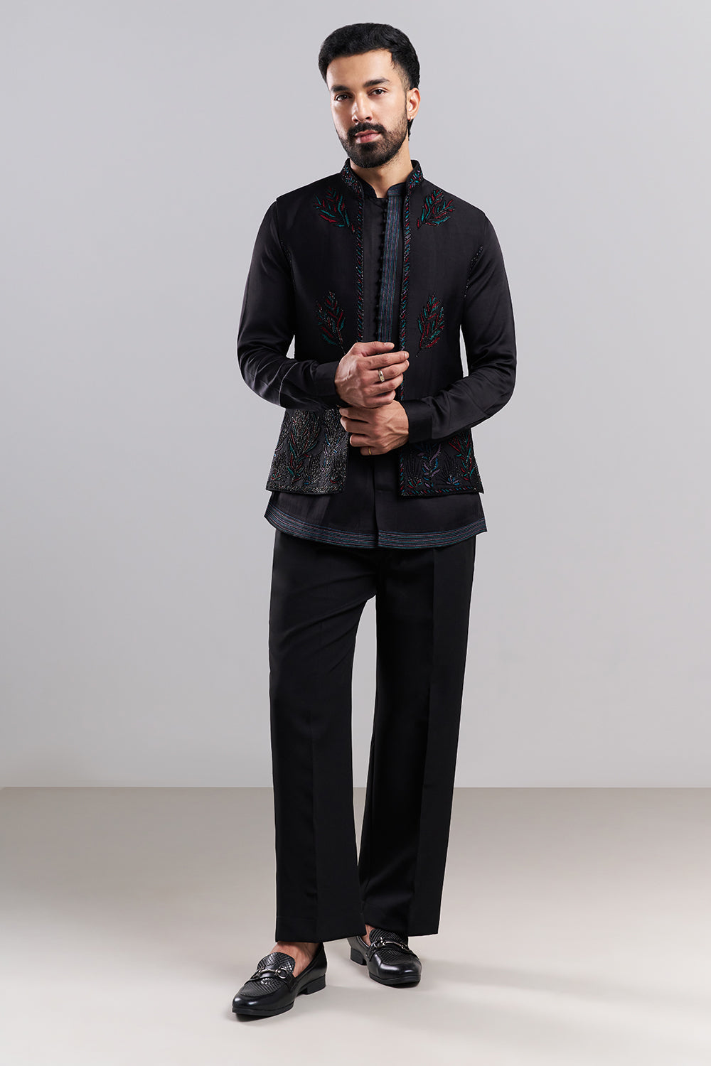 Black Linen Men's Indo-Western Set with Resham Detailing