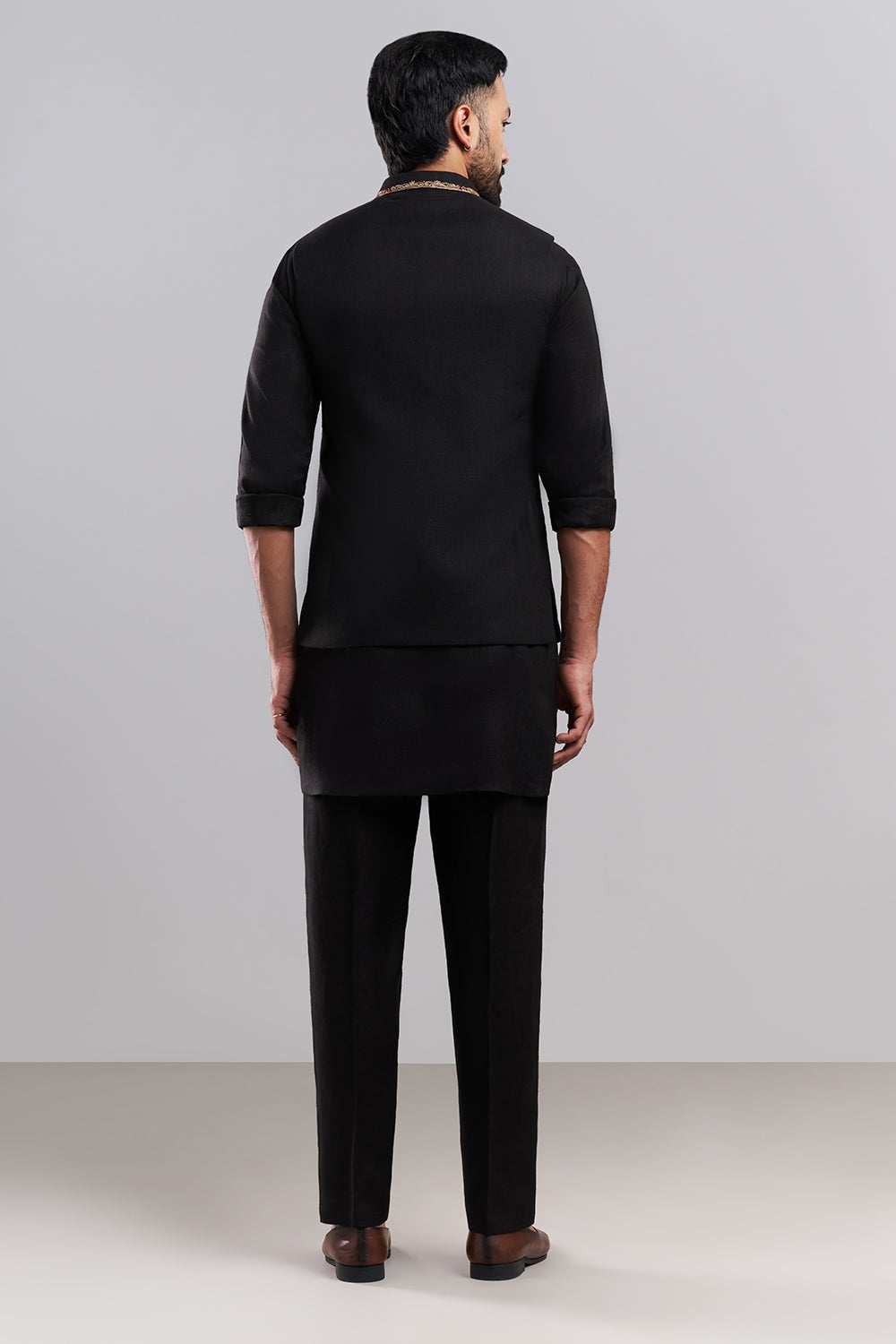 Black Linen Men's Kurta Set with Ornate Jacket