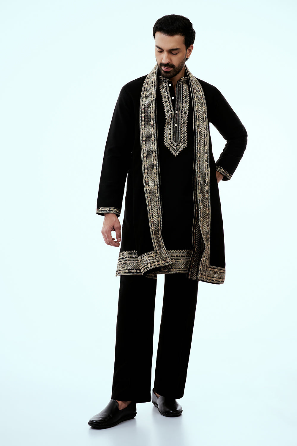 Black Premium Crepe Mens Kurta Set in Zari Work with Dupatta