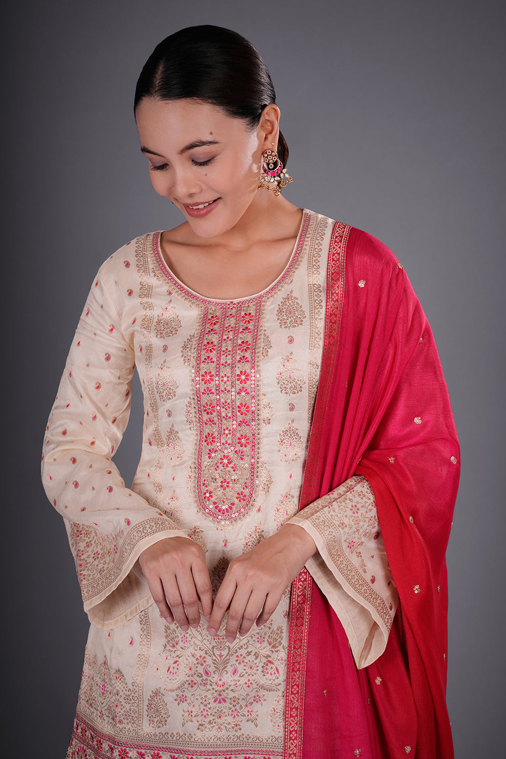 Cream Banarasi Kurta Set with Zari Embroidery