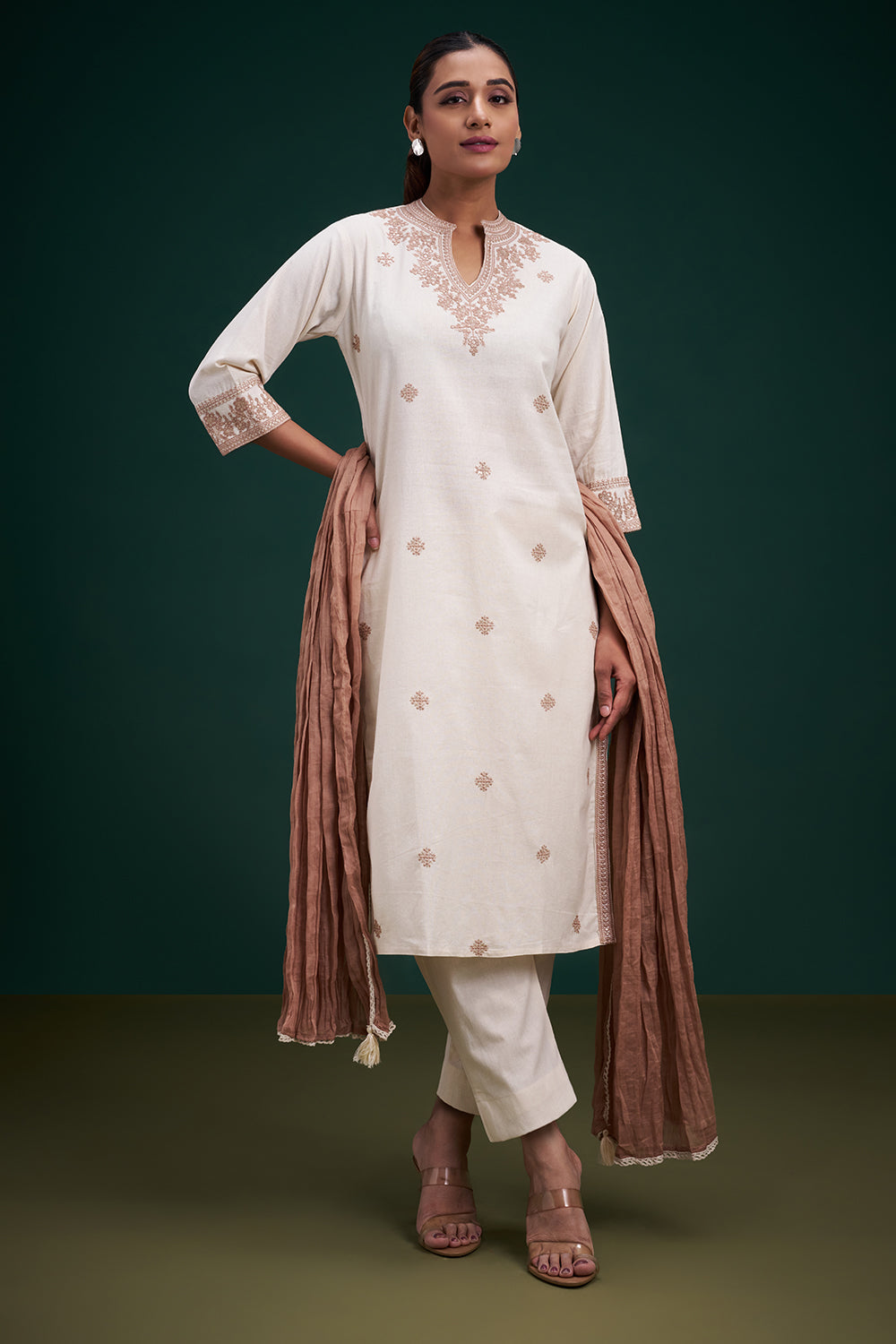 Cream Cotton Jute Salwar Suit with Floral Motifs
