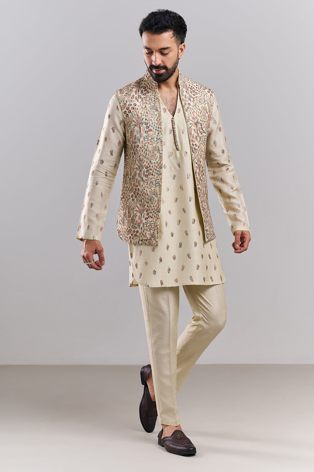 Cream Linen Satin Men’s Kurta with Embroidered Jacket