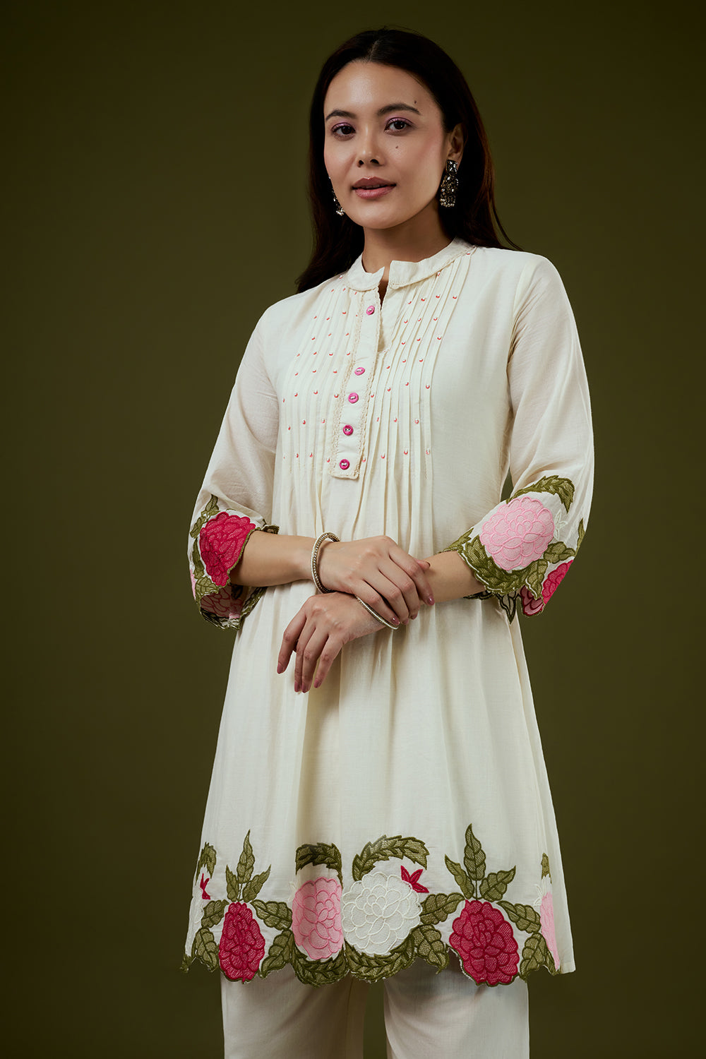 Cream Mul Cotton Coord Set with 3D Floral Work
