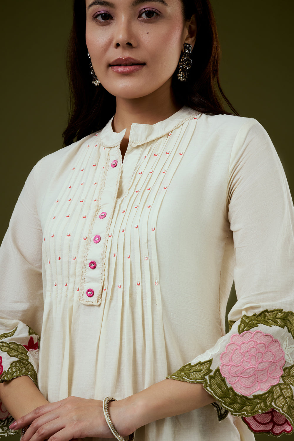 Cream Mul Cotton Coord Set with 3D Floral Work
