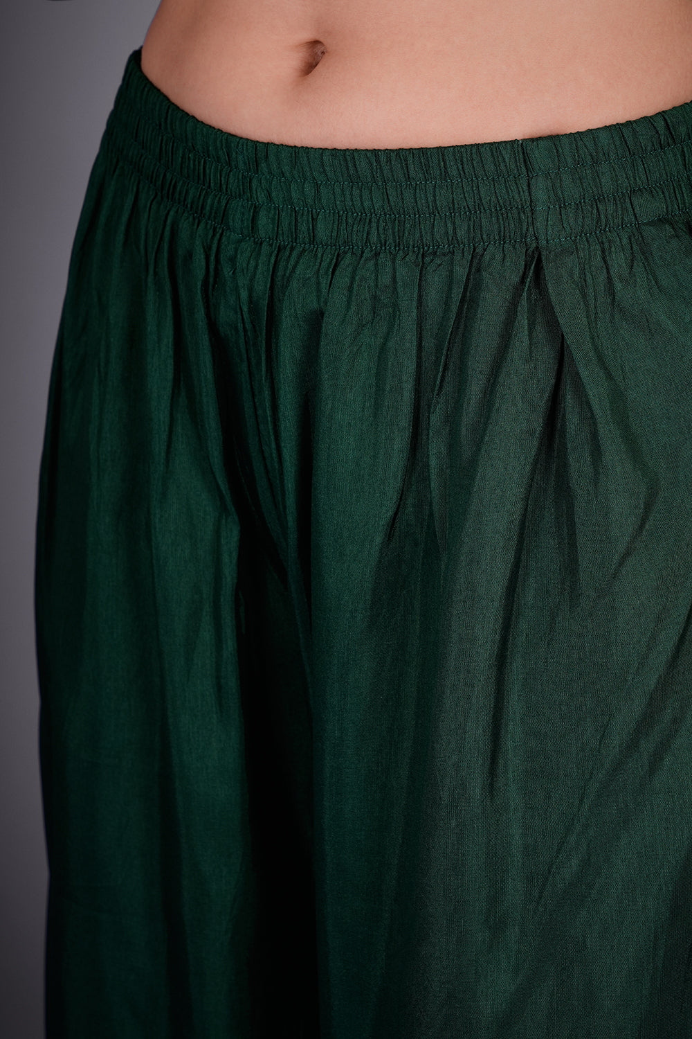 Emerald Green Pure Silk Banarasi Kurta Set with Resham Embroidery