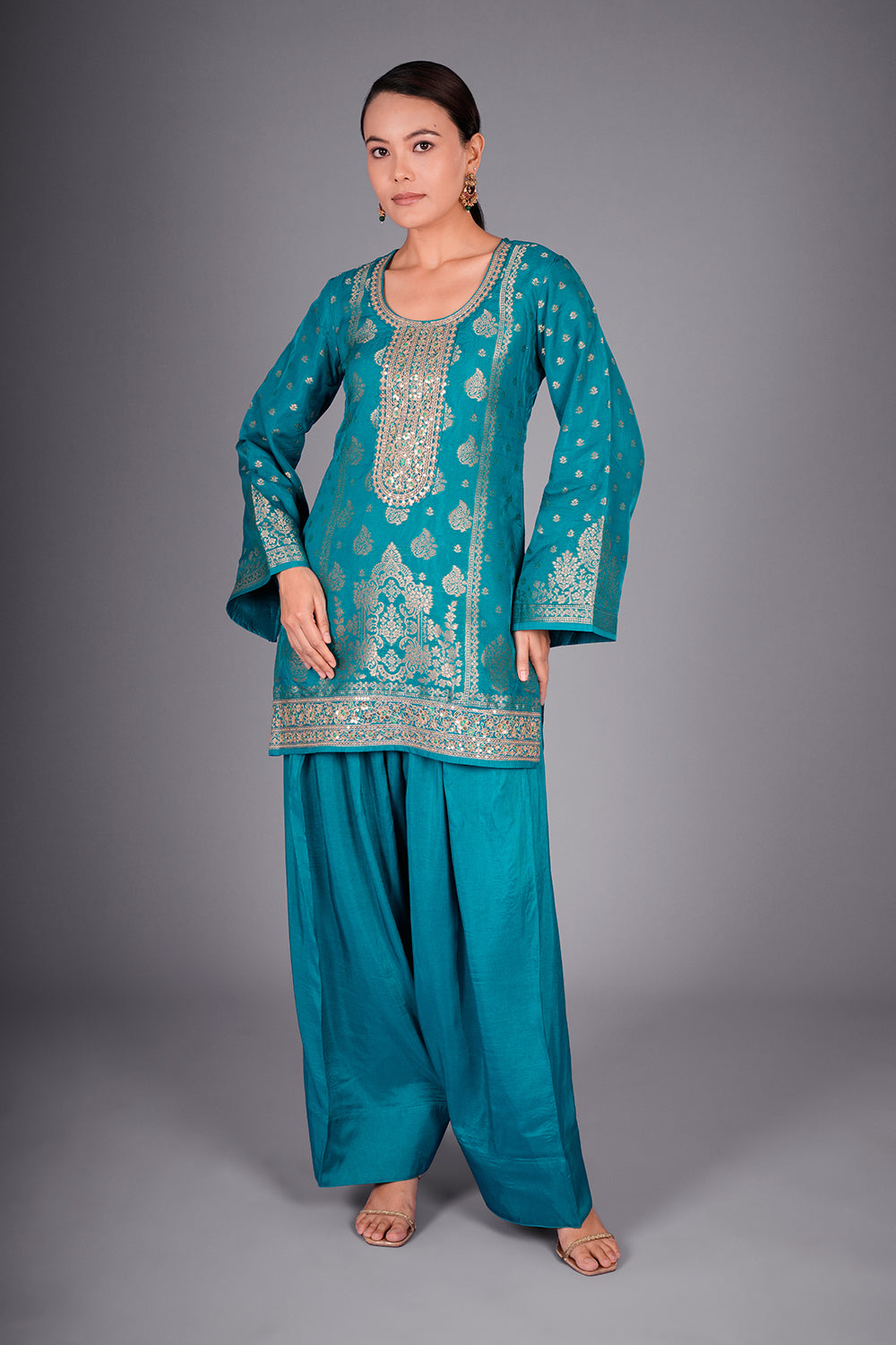 Firozi Banarasi Kurta Set with Zari Embroidery