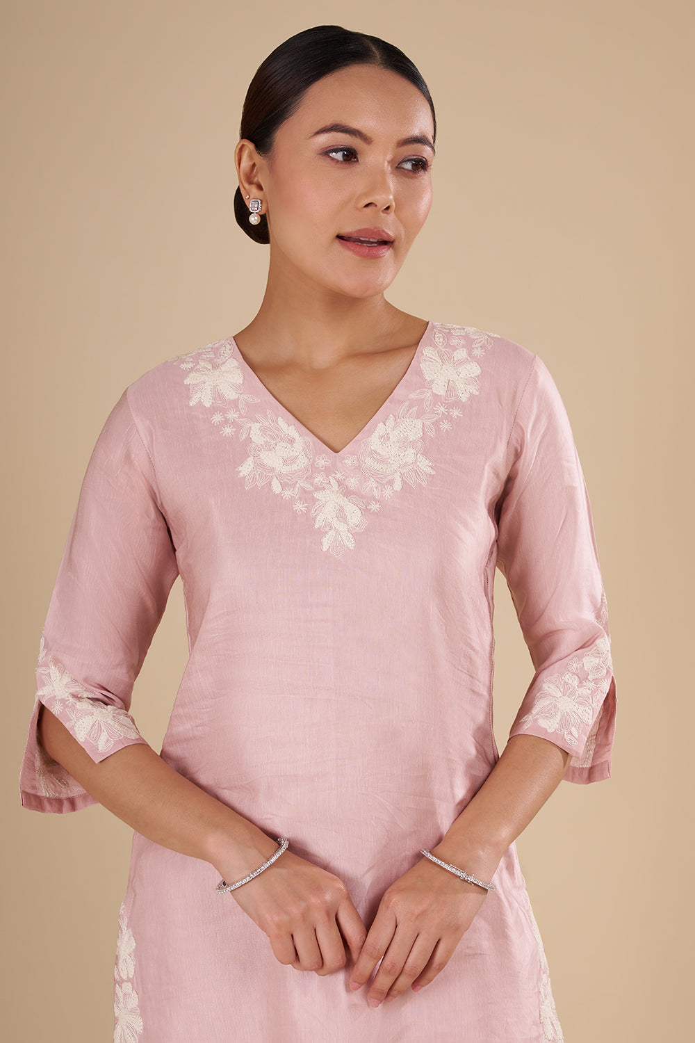 Floral Threadwork Blush Pink Chanderi Kurta Set