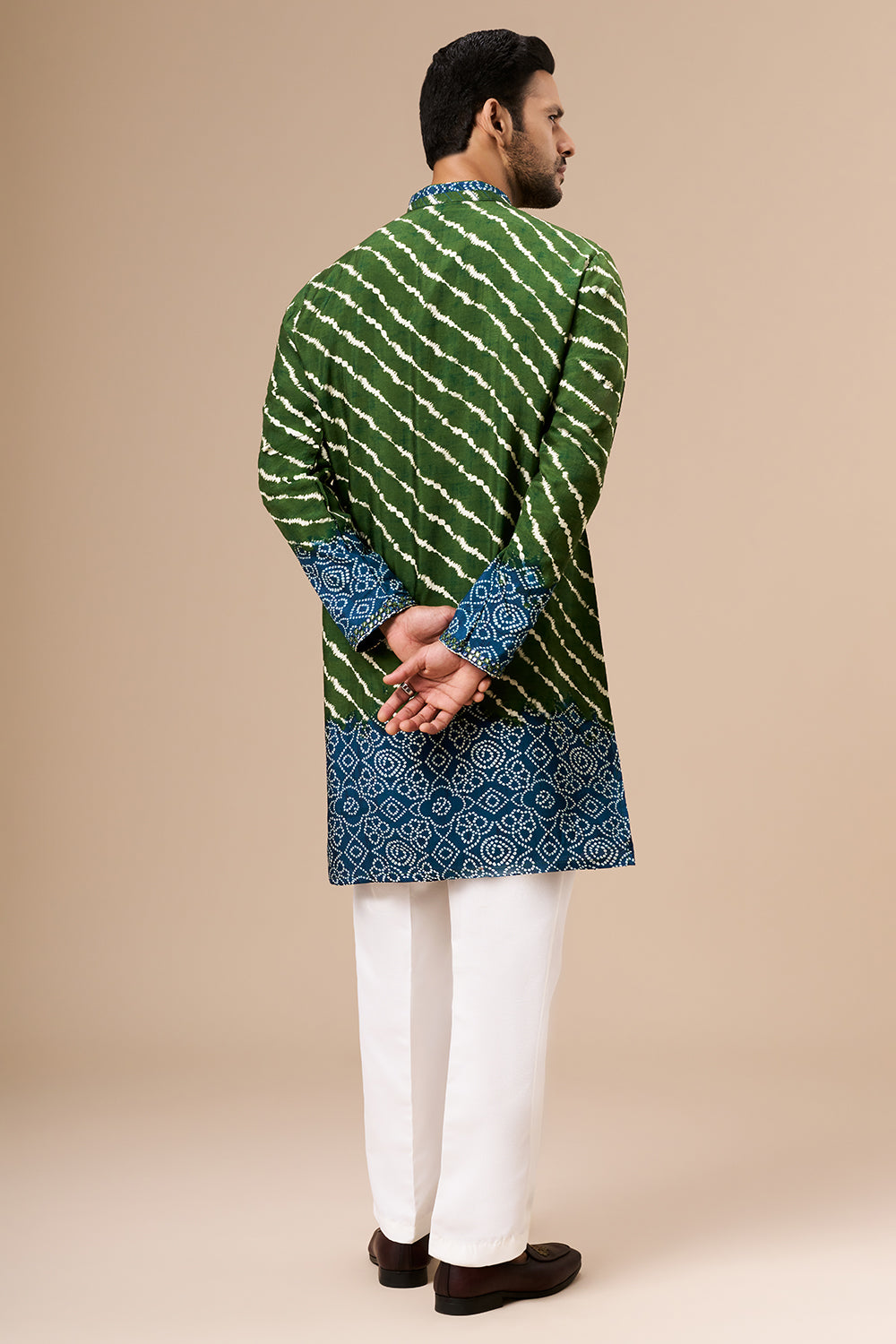Green Shaded Cotton Silk Mens Kurta Set with Lehariya Print and Abla Work