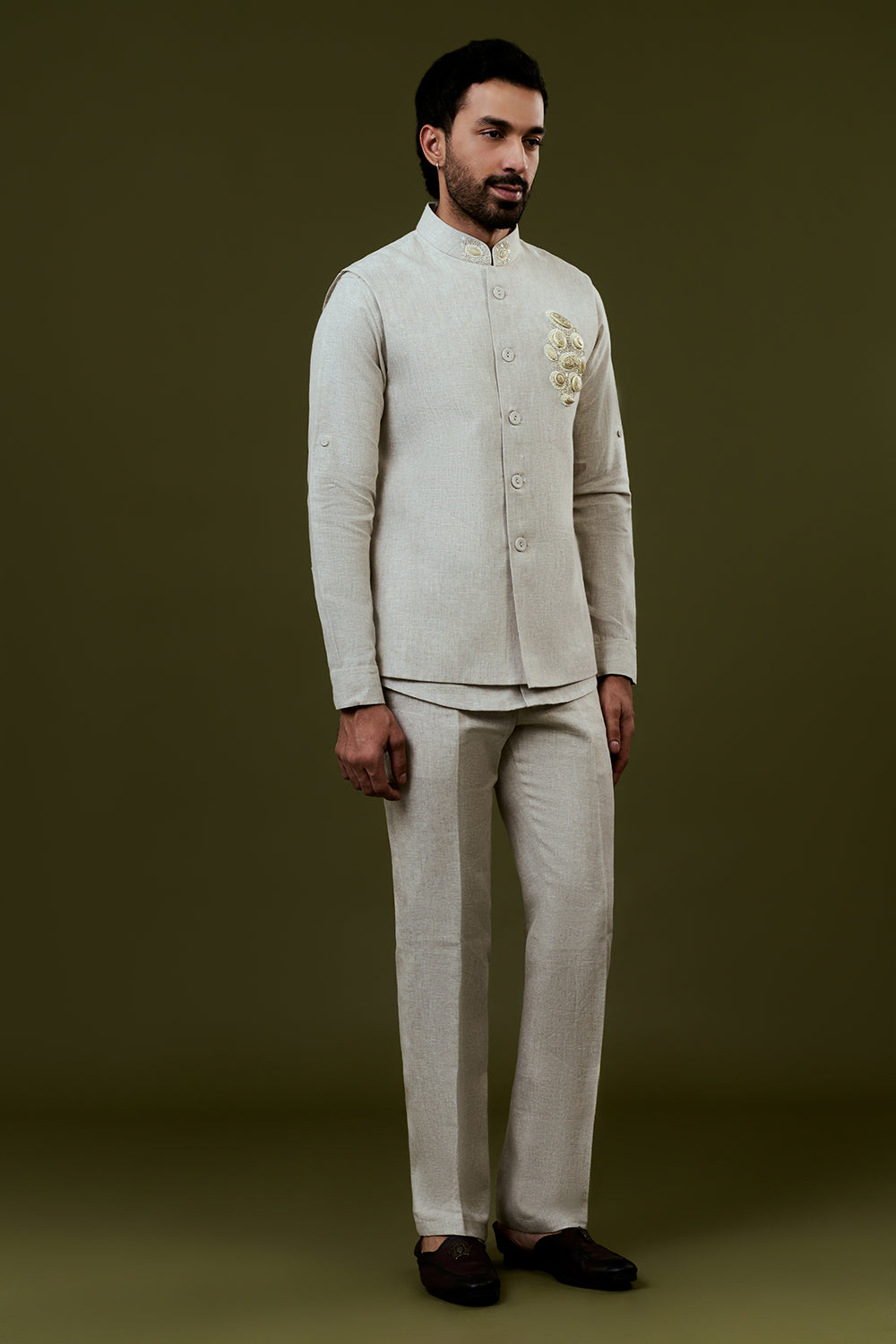 Grey Embroidered Bundi Set with Embroidered Beige Accents and Complementing Trousers