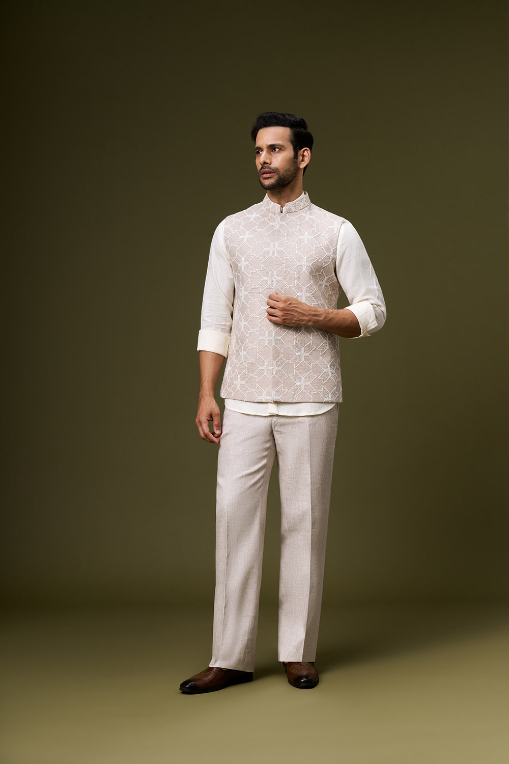 Ivory Beige Cotton Bundi Set with Thread and Bead Work