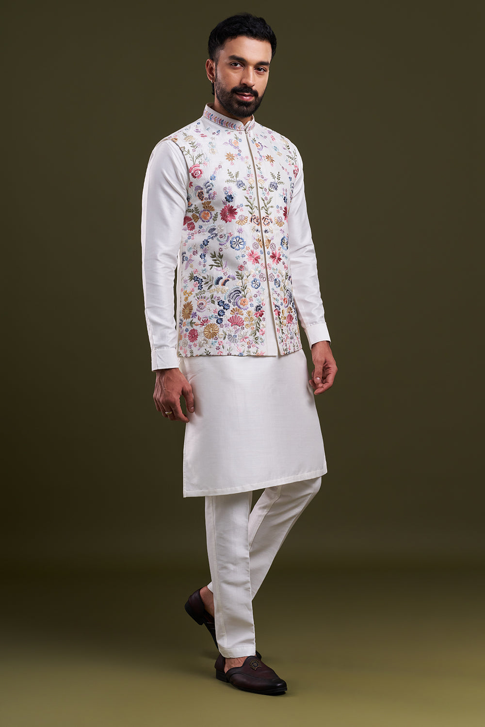 Ivory Cotton Jute Resham Work Men's Kurta with Jacket