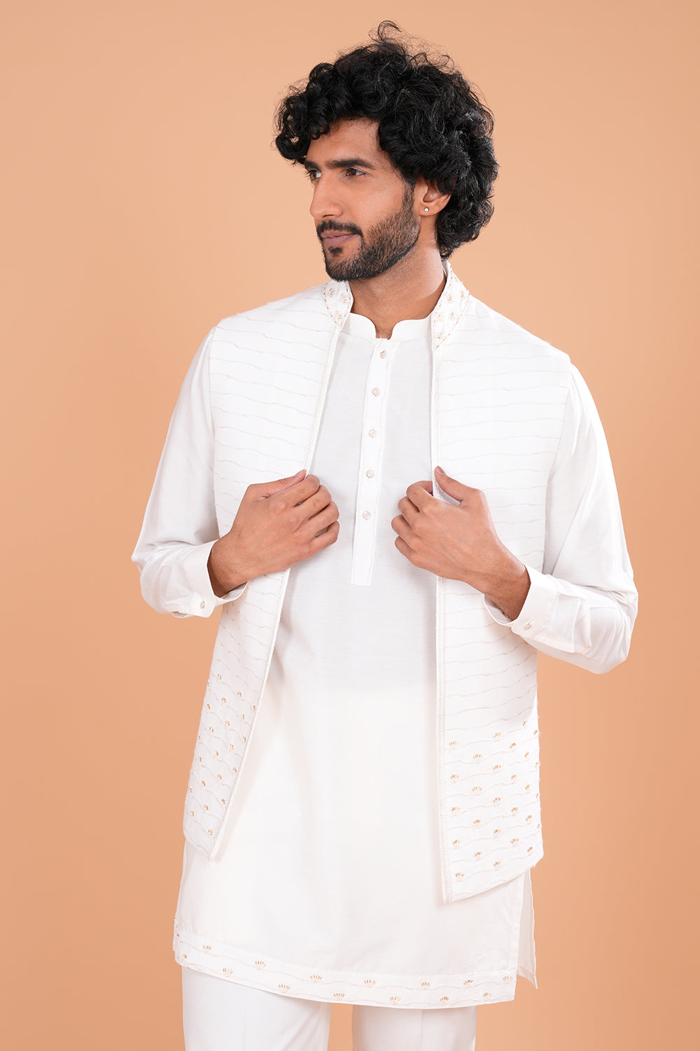 Ivory Embroidered Regal Men's Kurta Set