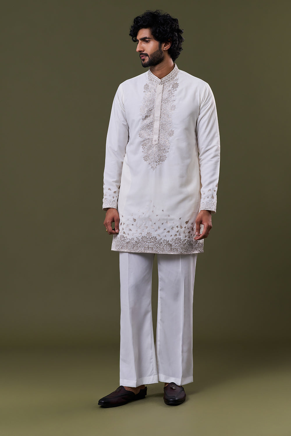 Ivory Polyester Cotton Bead Kurta Set with Stole