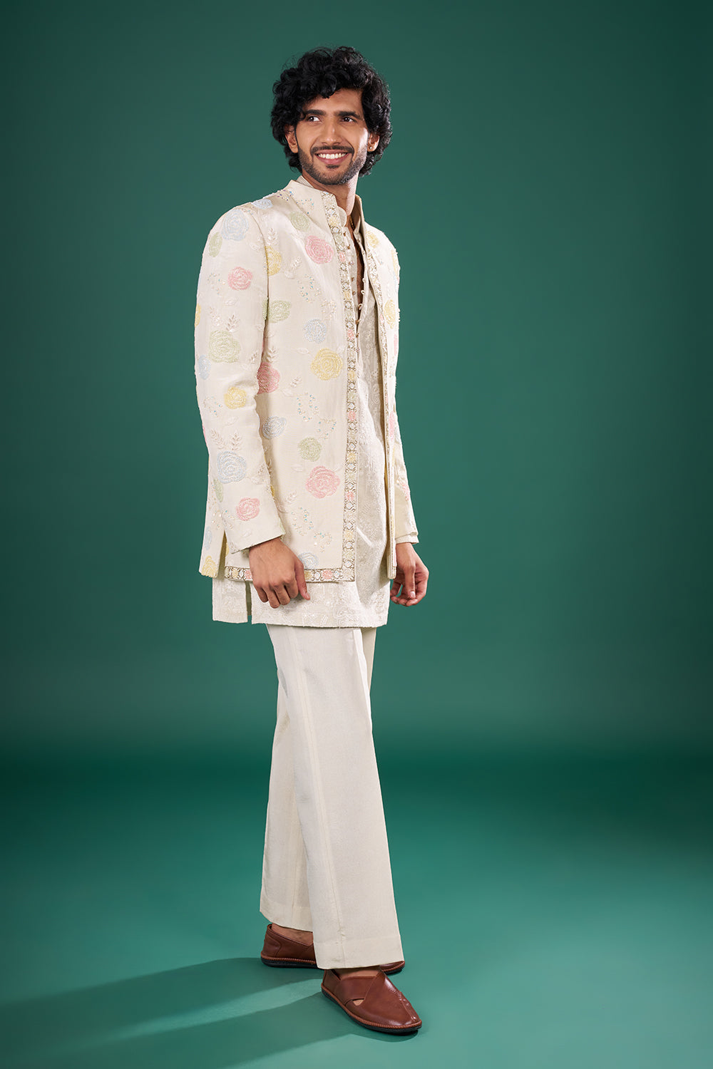 Ivory Raw Silk Bundi Jacket Set with Thread Work