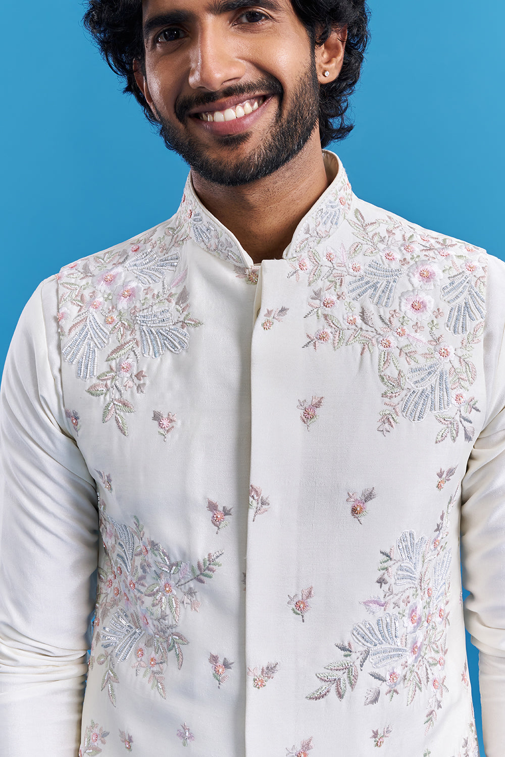 Ivory White Floral Embroidered Men's Kurta Set