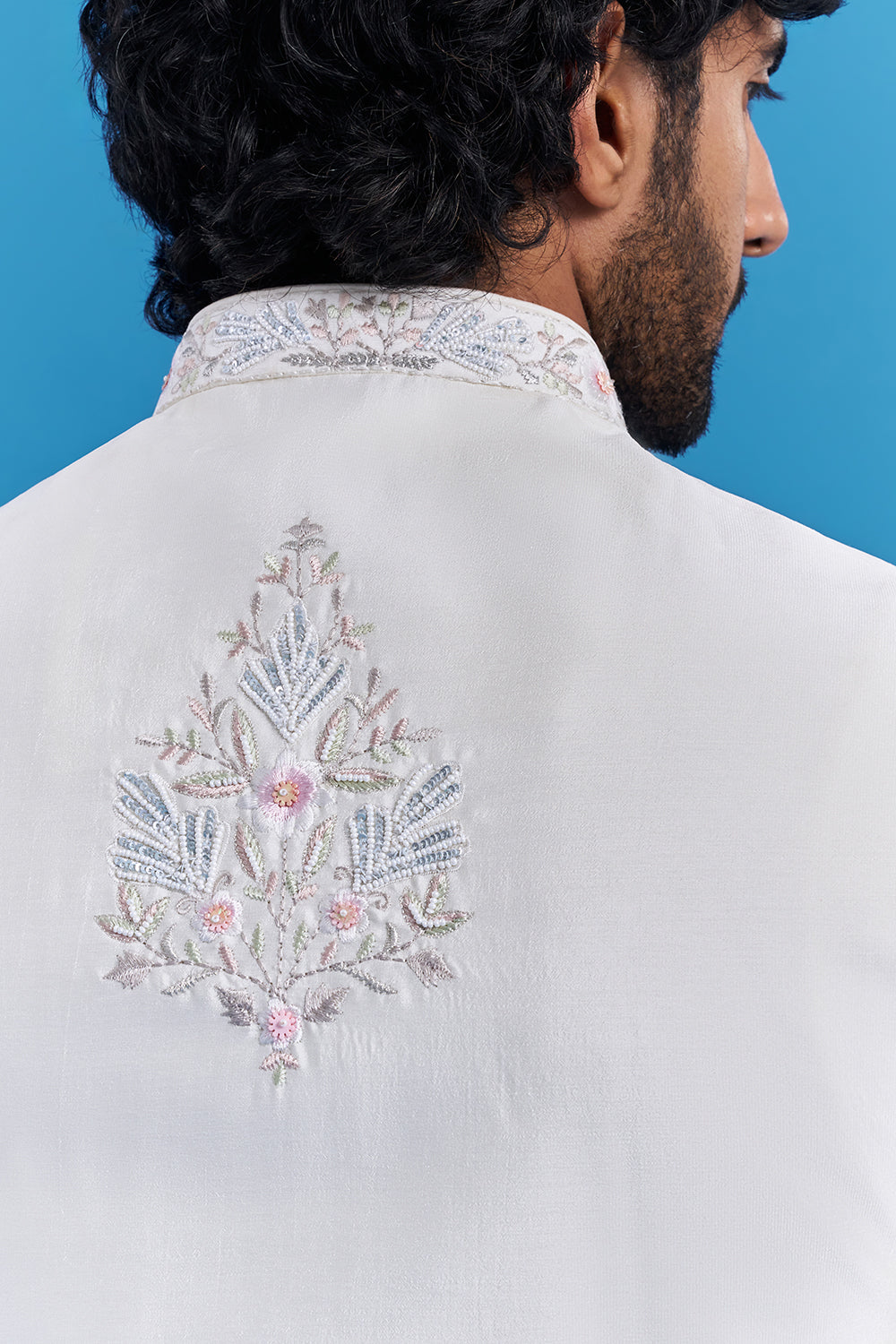 Ivory White Floral Embroidered Men's Kurta Set