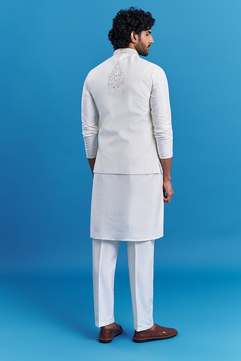 Ivory White Floral Embroidered Men's Kurta Set