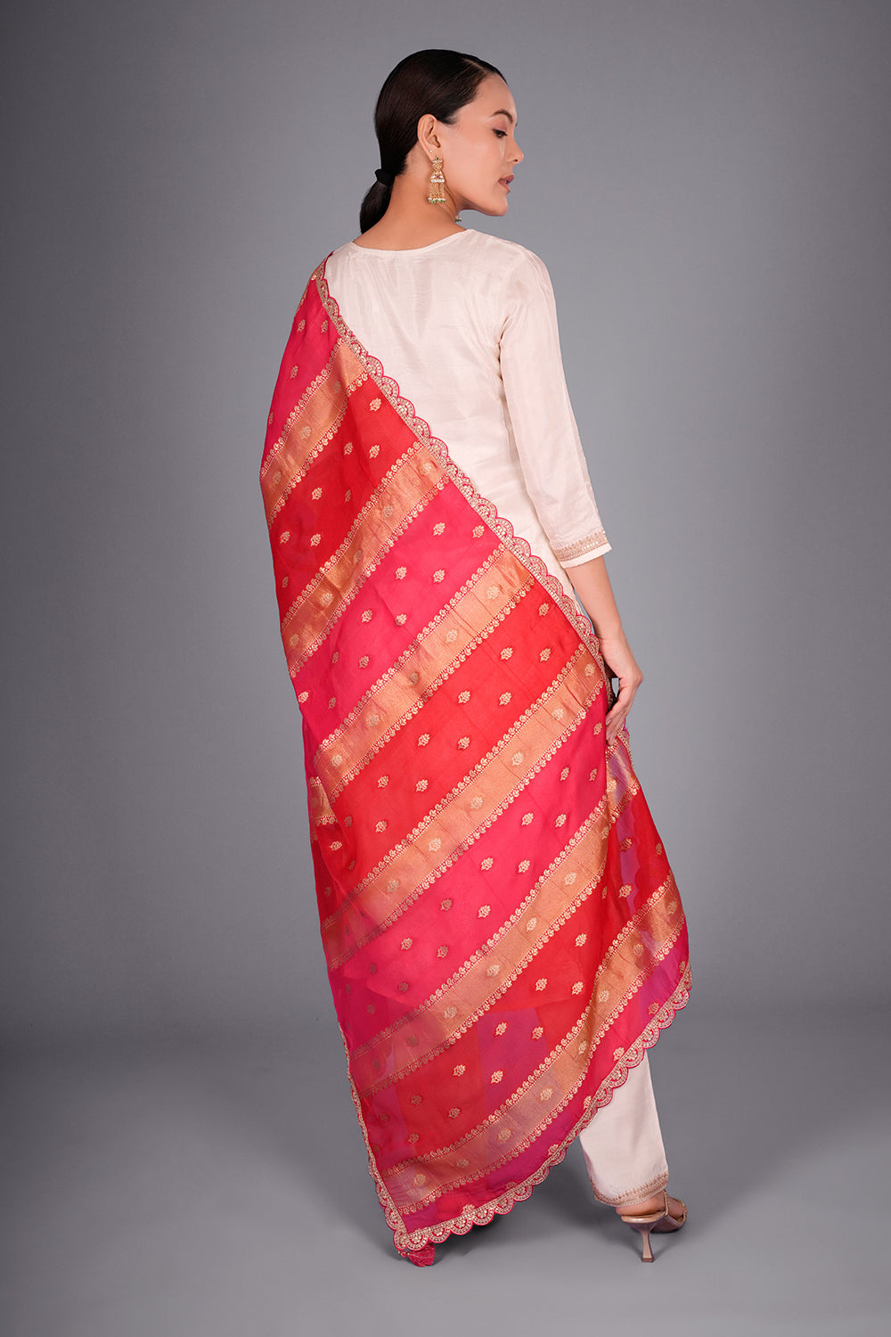 Ivory Zari Buti Kurta Set with Gold Zari Work and Scalloped Borders