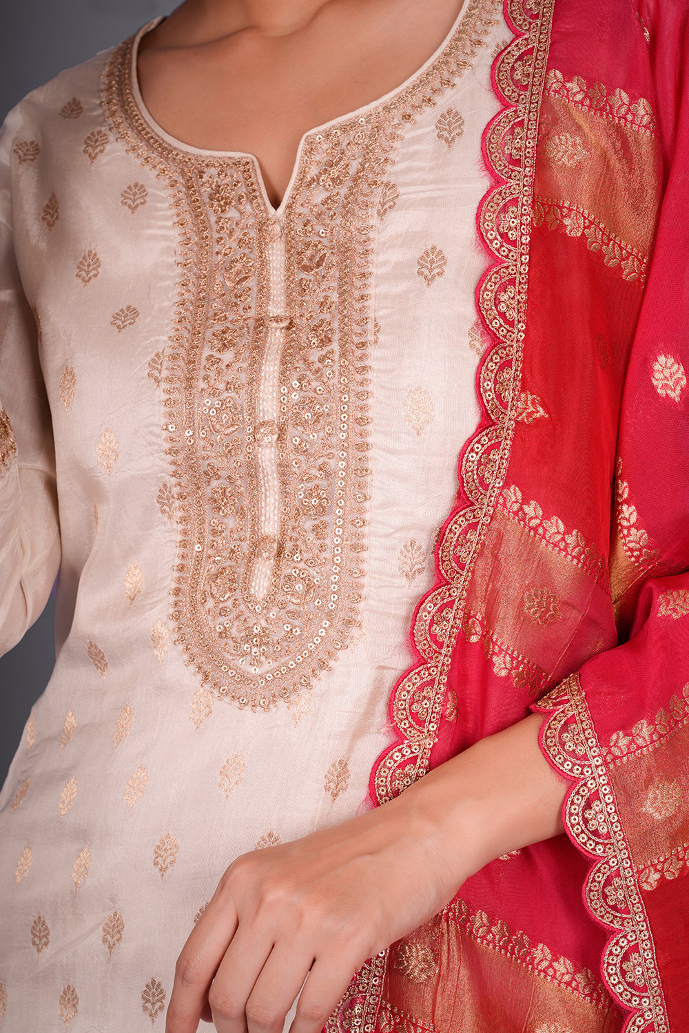 Ivory Zari Buti Kurta Set with Gold Zari Work and Scalloped Borders