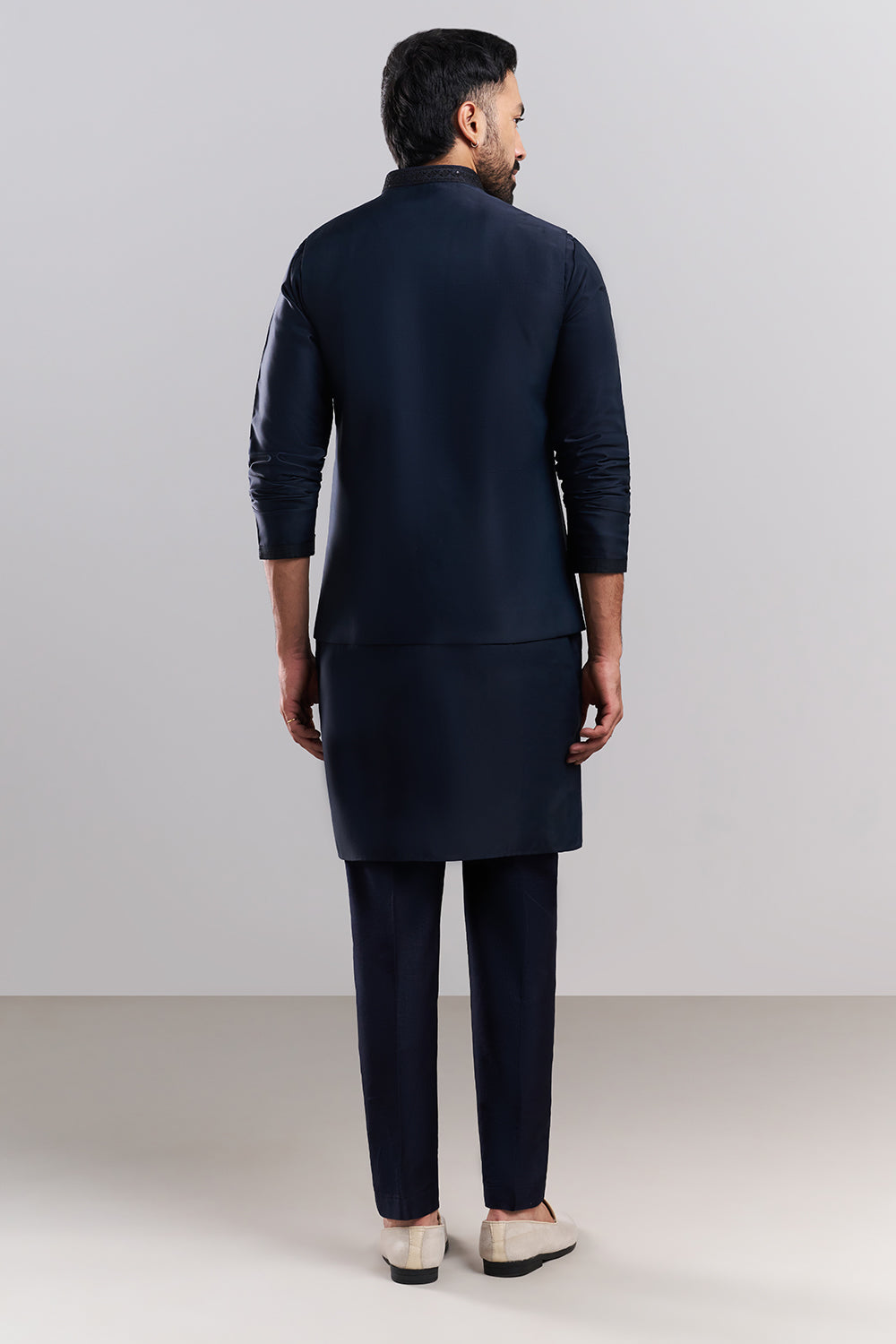 Navy Blue Nokia Silk Men's Kurta Set with Sequin-Detailed Jacket