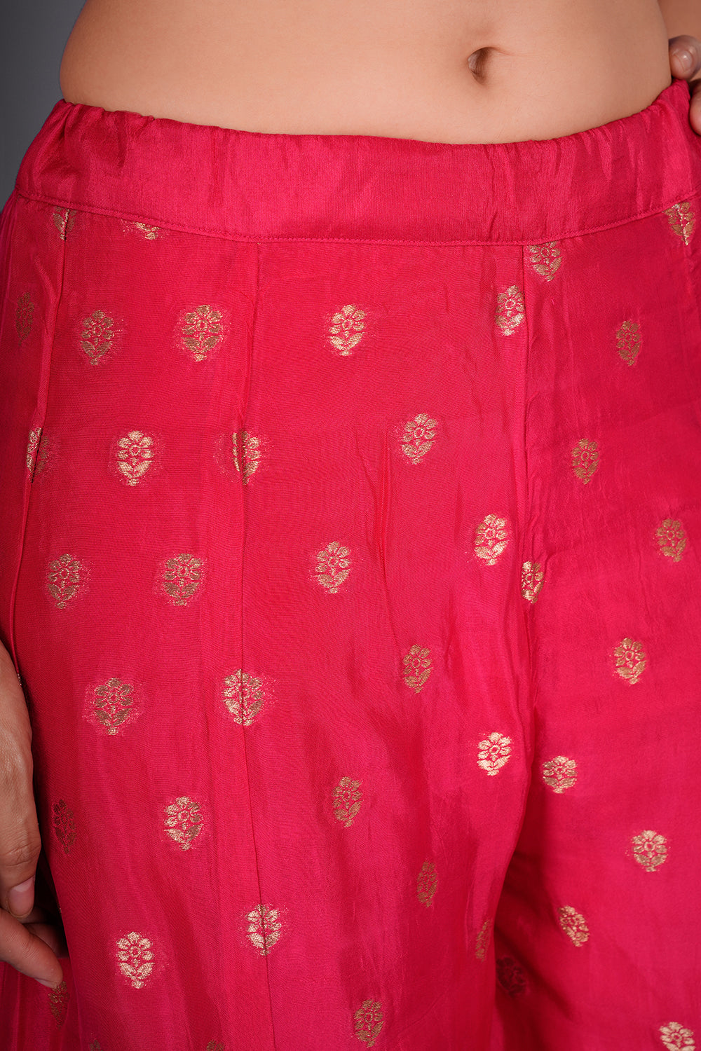 Rani Pink Suit with Embroidered Bustier and Leheriya Cape