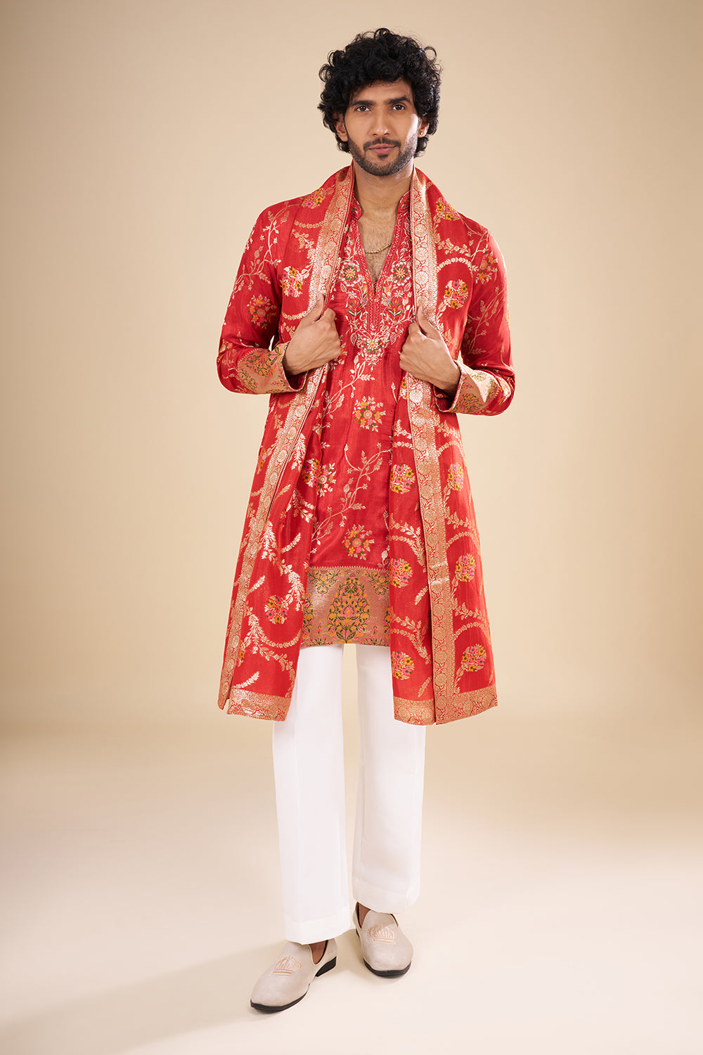 Red Silk Kurta Set with Zari Embroidery