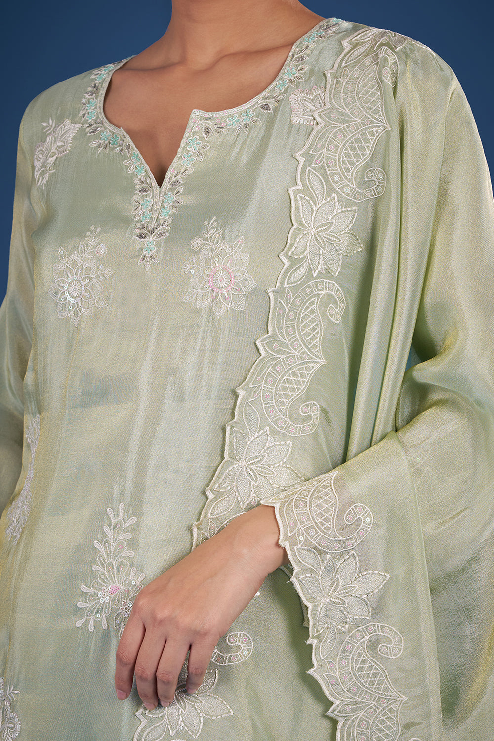 Sea Green Chanderi Kurta Set with Lace Embroidery