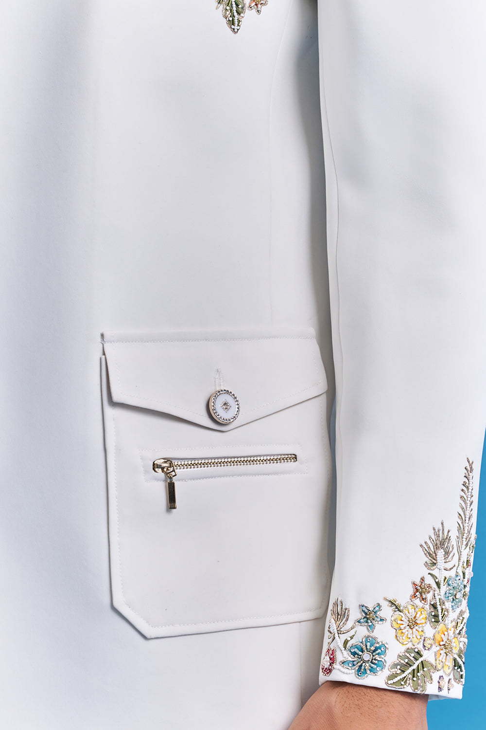 Tiger Motif White Embroidered Bandhgala Suit