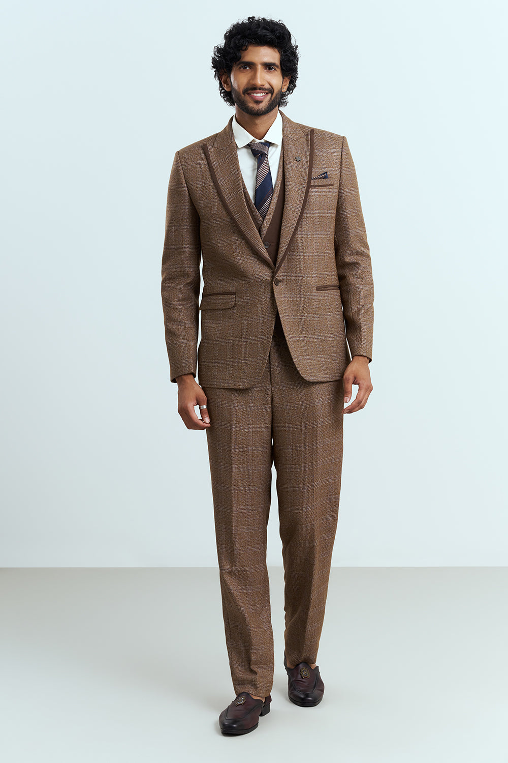 Warm Brown Textured Three-Piece Men's Suit Set