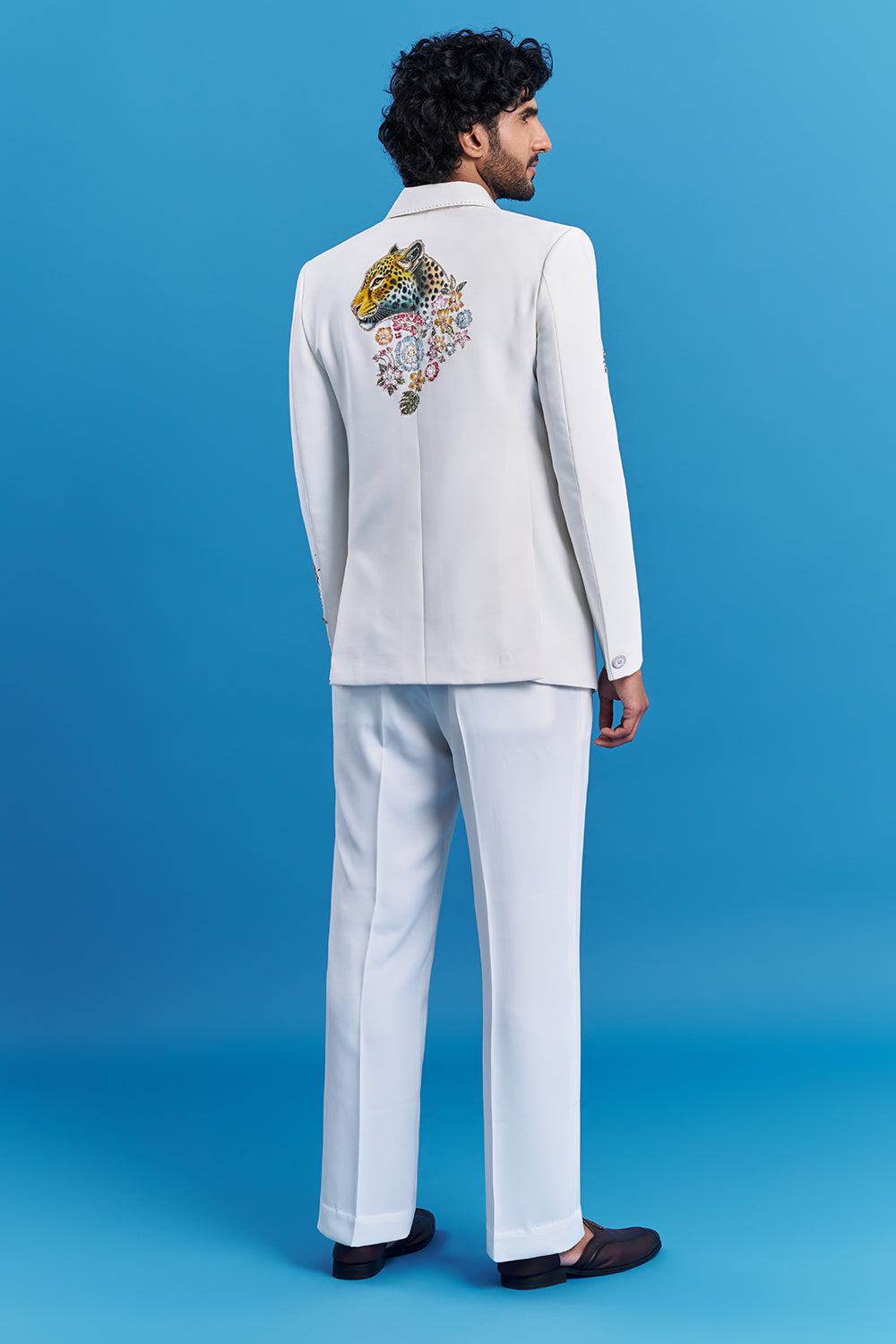 Wildlife Ivory White Embroidered Blazer Set