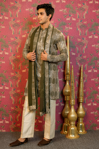 Georgette Kurta Set With Sequins And Zari Embroidery