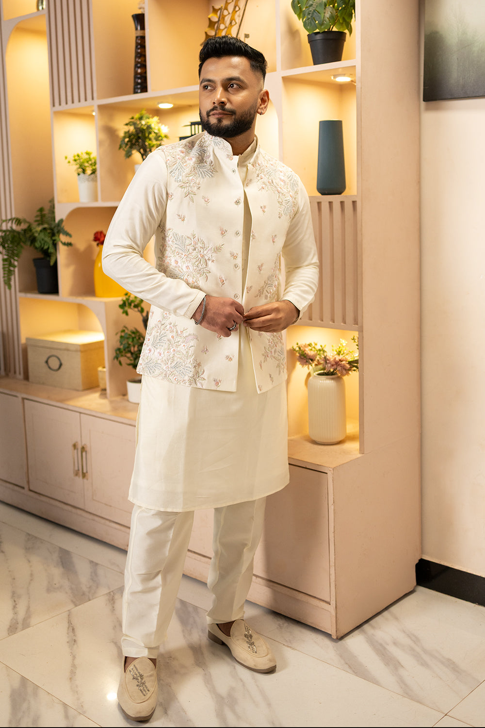 Off White Koti Set With Pastel Resham Floral Embroidery