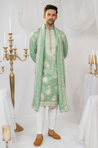 Pastel Green Silk Kurta Set With Sequins And Resham Embroidery