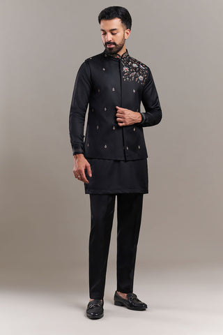 Black Art Silk Floral Accent Men's Kurta with Jacket